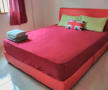 Postel Rose Suite