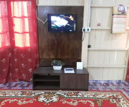 Zahra Homestay Pulau Lima