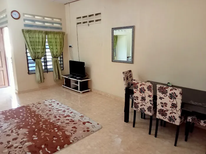 Bahari/Lutfi Homestay Picture 6