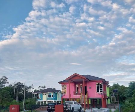 CIKRA HOMESTAY BUKIT BUNGA