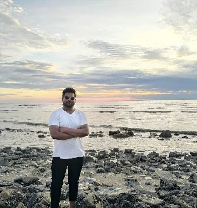 rajiv sah Ylf working person Picture 5