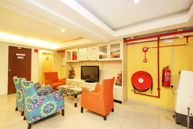 Super OYO 443 Crystal City Hotel Picture 8