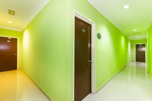 Super OYO 443 Crystal City Hotel Picture 7