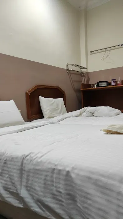 S L Inn Hostel Kuantan Picture 3