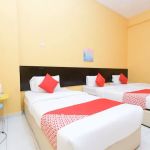 OYO 89694 De Lodge Hotel
