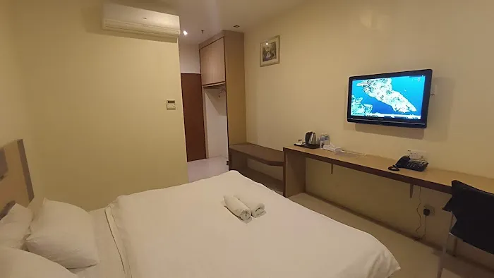 MY Fame Hotel Picture 6