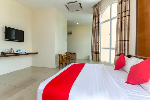 OYO 776 Fame Hotel Picture 2