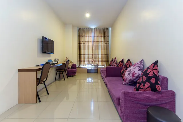 OYO 776 Fame Hotel Picture 7
