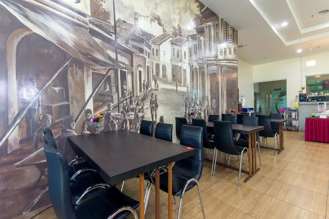 OYO 776 Fame Hotel Picture 8