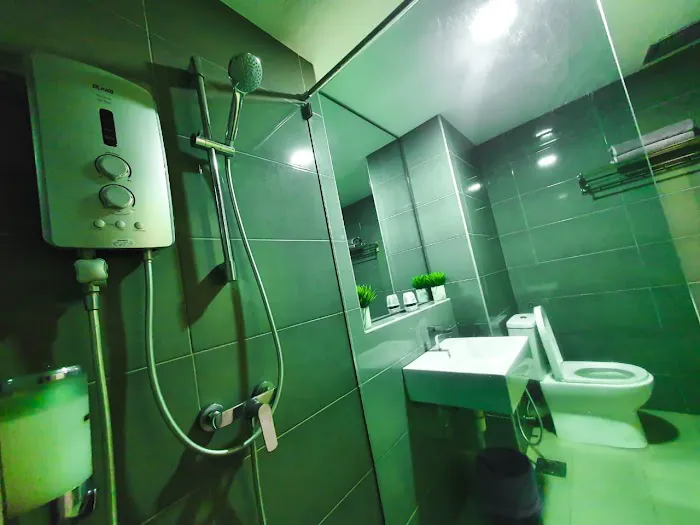 Rayyan Suite - Imperium Residence Tanjung Lumpur Picture 2