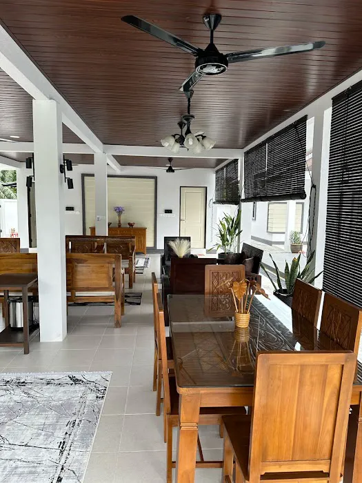 Pakis the Garden Cottage Picture 6