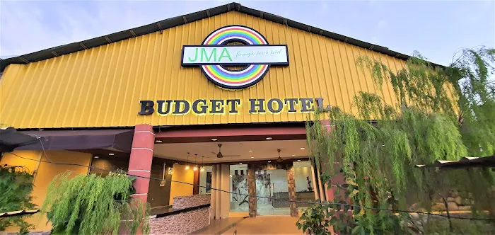 OYO 299 Station Budget Hotel Picture 3
