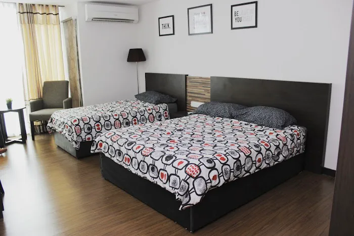 Qaseh Aryaana Apartment Suites Picture 3