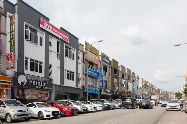 OYO 44041 Sovotel Express Hotel Sri Petaling 159 Picture 3