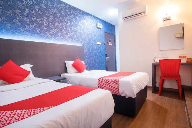 OYO 44041 Sovotel Express Hotel Sri Petaling 159 Picture 2