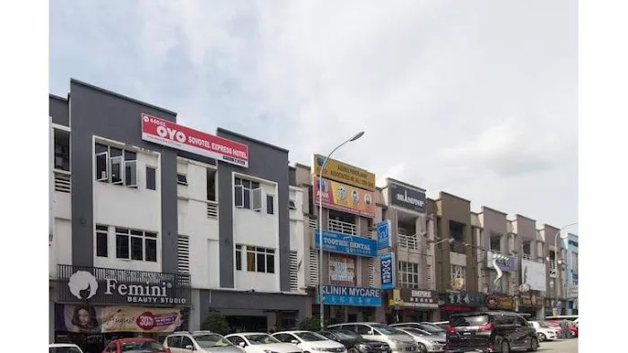 OYO 44041 Sovotel Express Hotel Sri Petaling 159 Picture 5