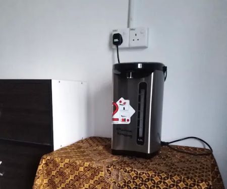 KHAIHAM HOMESTAY DAN BILIK MURAH