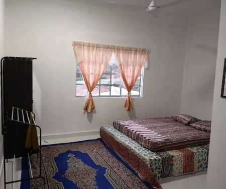 Homestay Batu Arang (Local Muslim Only)