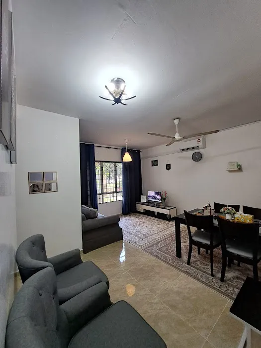 Azalea Homestay @ BTP Picture 2