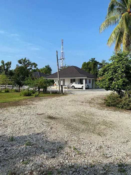 Inap Puri Homestay Pasir Puteh Picture 3