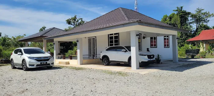 Inap Puri Homestay Pasir Puteh Picture 2