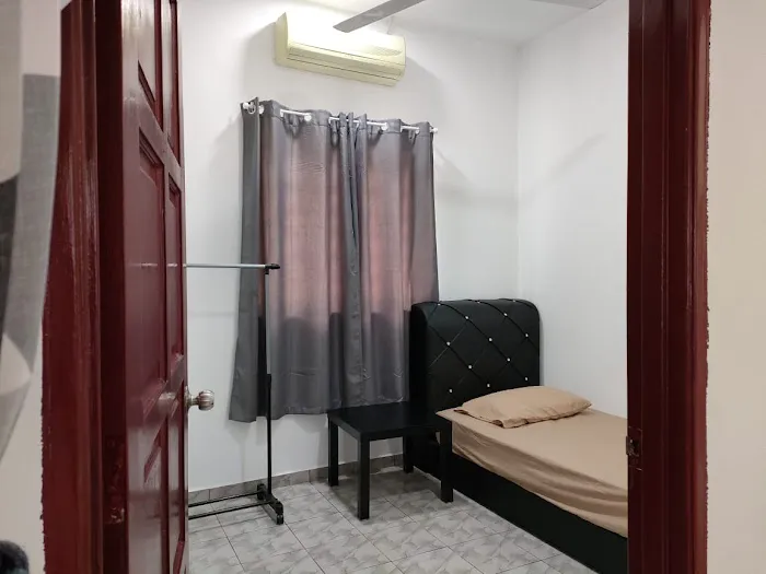 Indah Homestay Pasir Puteh Picture 6