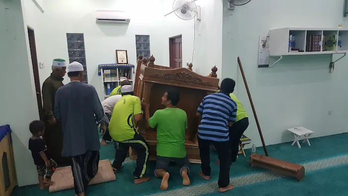 Najihan Damai Homestay Picture 10