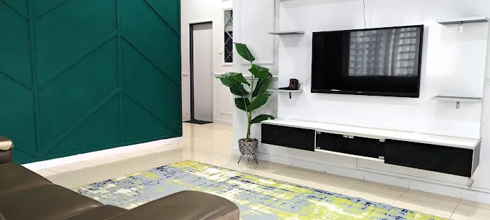 Cozy Rizqy Homestay. LUAS & SELESA. 3R2B + Aircond. Max 6-8 pax. Picture 5