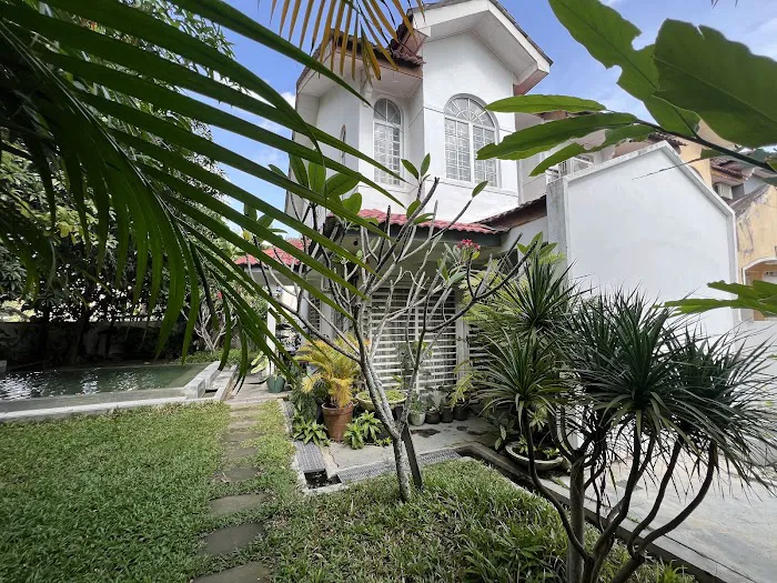 Mangifera Villa with Private Pool Picture 2