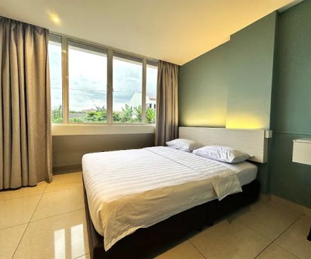 De UPTOWN Hotel @ P.J. 222