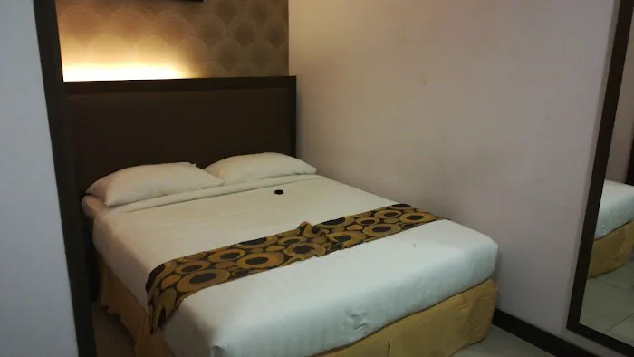 Sunrise Hotel Picture 1