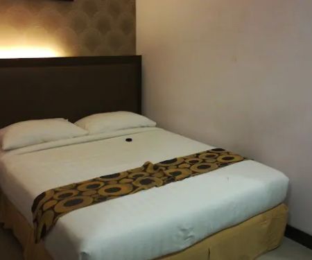 Sunrise Hotel
