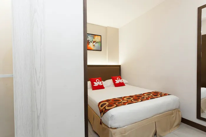 ZEN Rooms Jalan Barat Picture 2