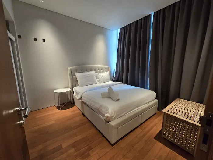 Sky Suites by Lynn Picture 7