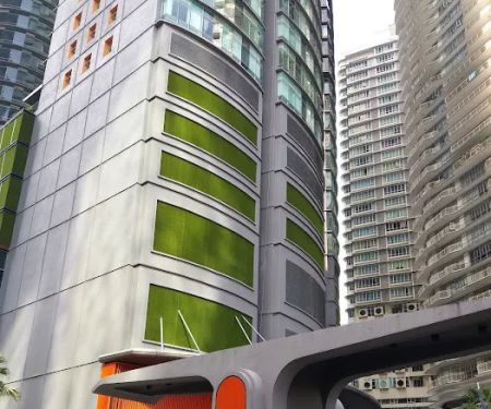 Sky Suites KLCC by iRent365.com