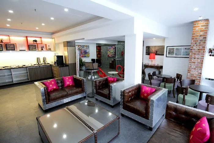Arenaa Star Hotel Picture 8