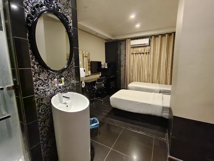 Arenaa Star Hotel Picture 4