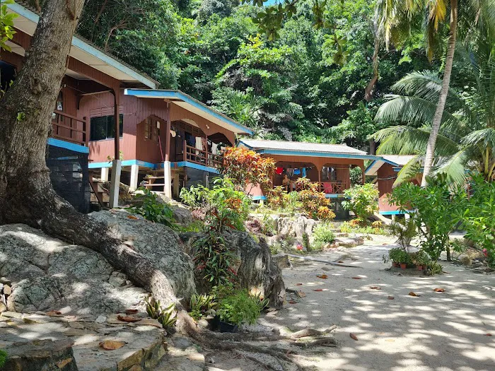 D'Lagoon Chalet & Restaurant Picture 3