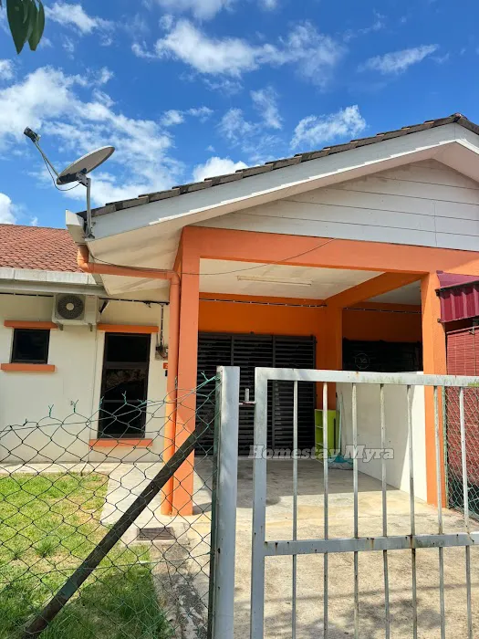 MYRA HOMESTAY KERATONG Picture 4