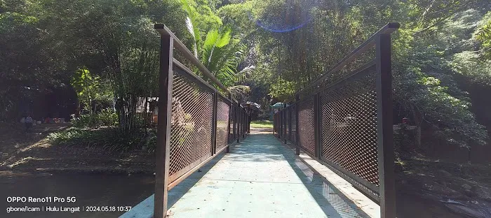 Sungai Lopo Village Picture 2