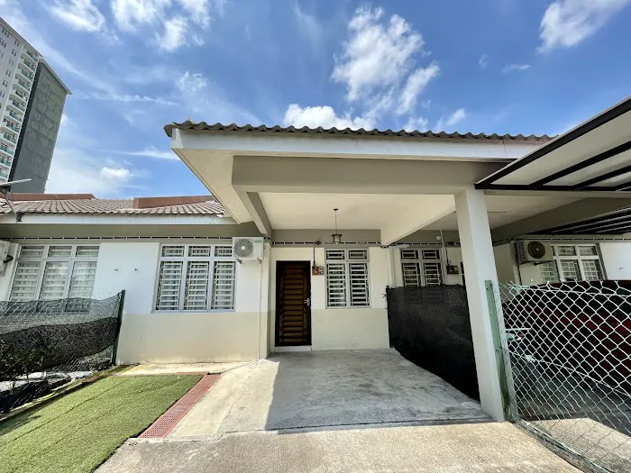 DoubleThree Seroja Homestay Sepang (Muslim Guest Only) Picture 10