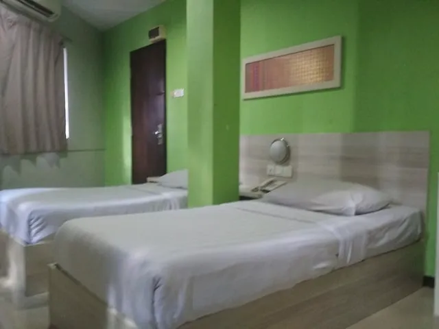 OYO 89903 Ms City Hotel Picture 2