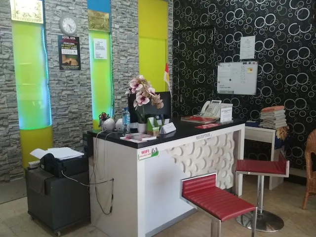 OYO 89903 Ms City Hotel Picture 8