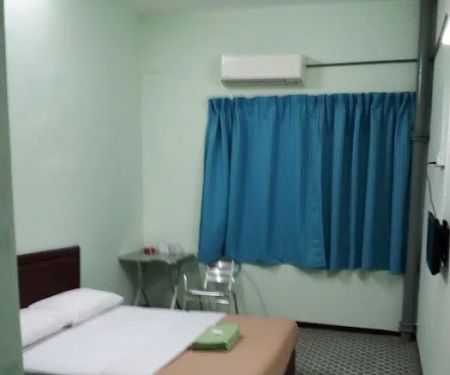 Sun Ya Hotel