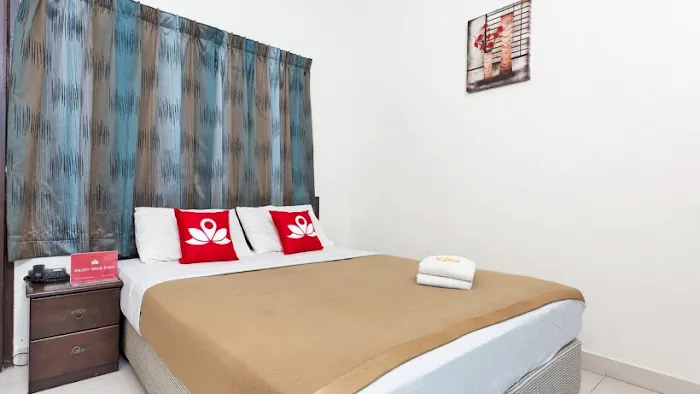 ZEN Rooms Near PWTC Picture 1