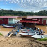 Rumah Rakit Kak Siti