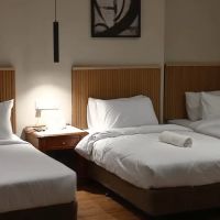 Kingston Hotel 11 @ PWTC ico