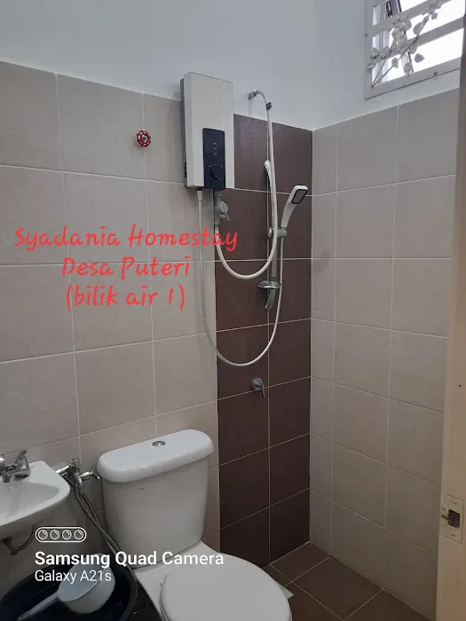 Syadania Homestay Bahau Desa Puteri Picture 8