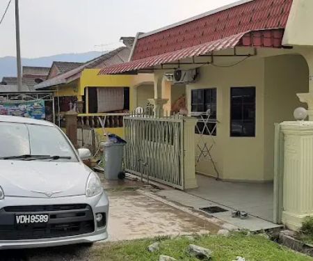 Kenanga Homestay Taman Bahau