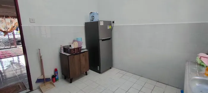 HOMESTAY ATIKAH BAHAU Picture 5